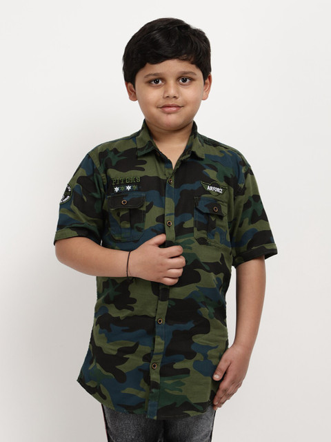 

V-Mart Boys Green Standard Printed Casual Shirt