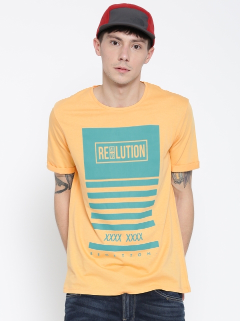 

United Colors of Benetton Men Yellow Printed Round Neck T-shirt