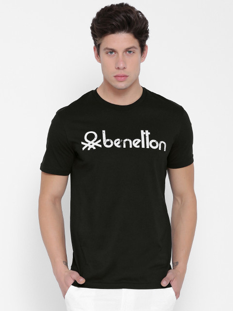 

United Colors of Benetton Men Black Printed Round Neck T-shirt
