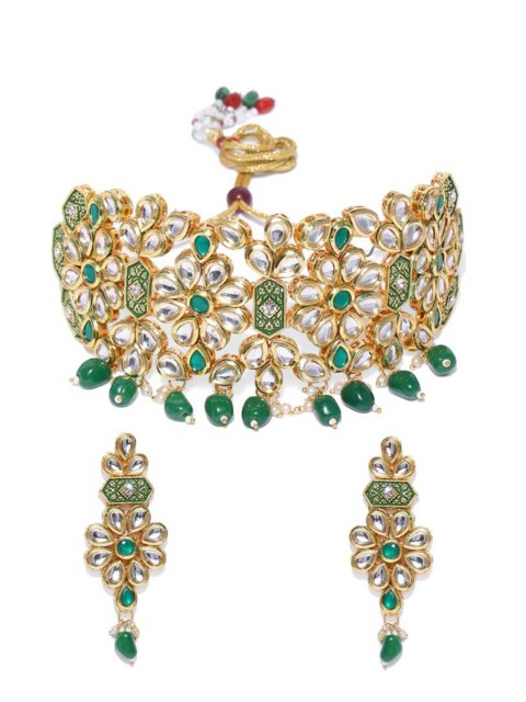 

Kord Store Gold-Plated Green Kundan & Pearl Jewellery Set