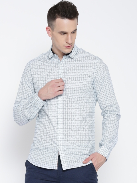 

United Colors of Benetton Men White Checked Casual Shirt