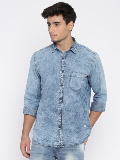 

Pepe Jeans Men Blue Faded Semi Fit Casual Shirt