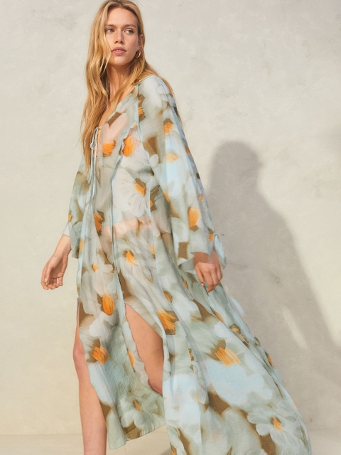 

H&M Green Voluminous Lyocell-Blend Dress