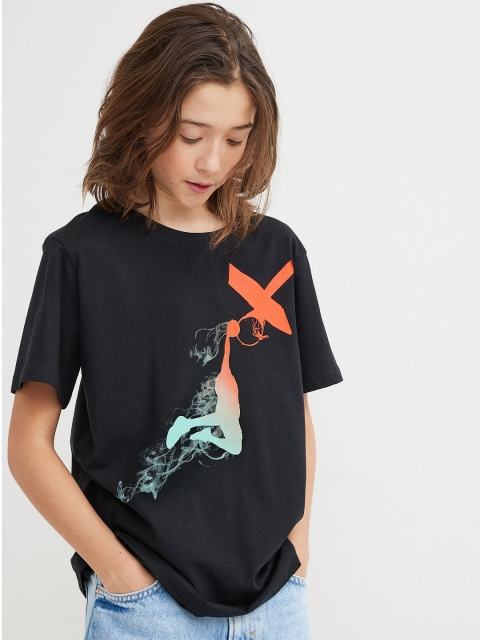 

H&M Boys Black Cotton Jersey T-shirt