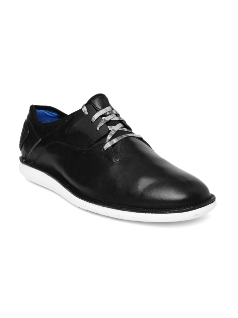 

Hush Puppies Men Black Solid Abrupt Bolt Sneakers