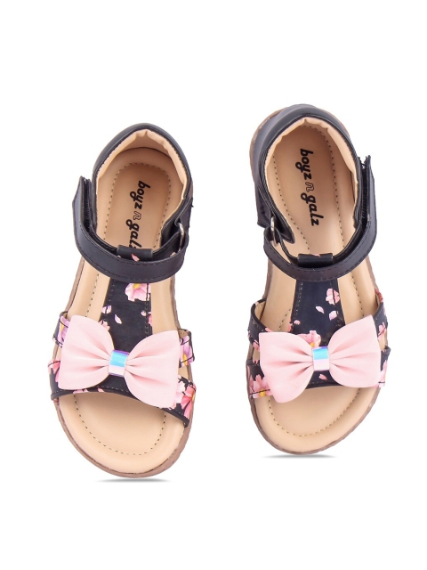 

BOYZ N GALZ Girls Black & Pink Printed Open Toe Flats with Bows