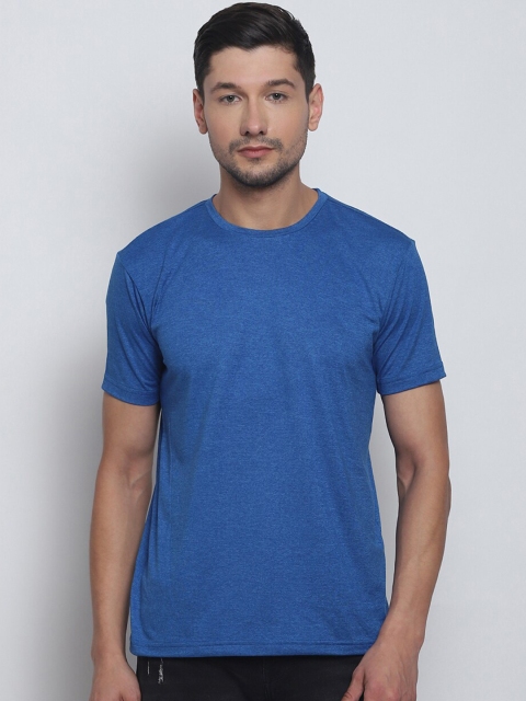 

Melangebox Men Blue Solid T-shirt