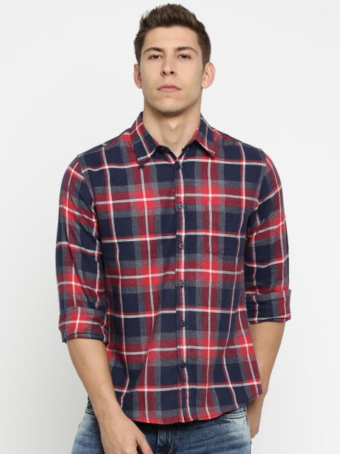 

Moda Rapido Men Navy Blue & Red Regular Fit Checked Casual Shirt