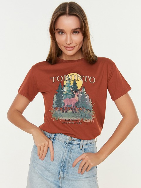 

Trendyol Women Rust Brown Conversational Print Pure Cotton T-shirt
