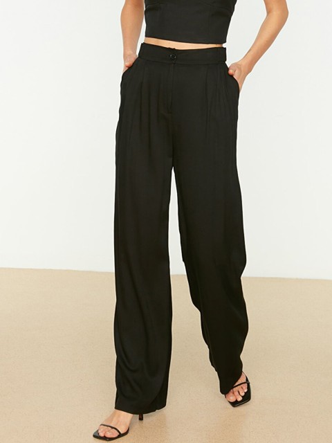 

Trendyol Women Black Solid Pleated Trousers
