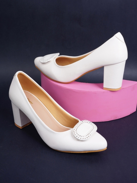 

Get Glamr White Block Pumps