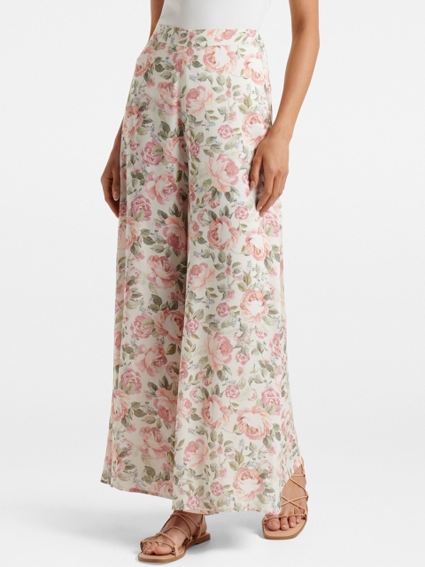 

Forever New Women Multicoloured Floral Printed High-Rise Trousers, Multi
