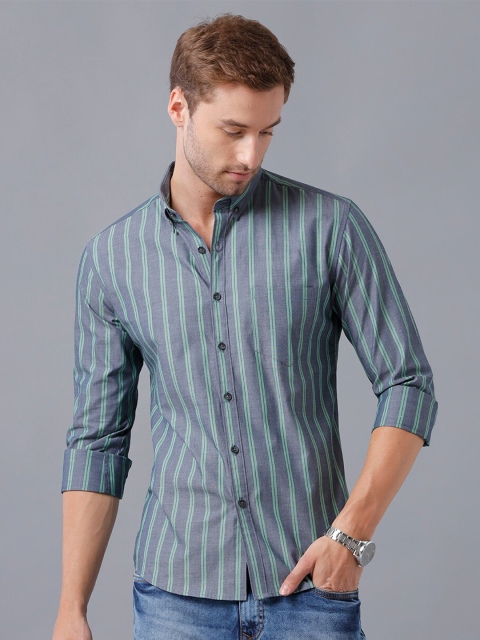 

YOVISH Men Grey Smart Slim Fit Striped Semiformal Shirt