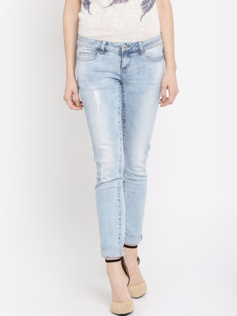 

Vero Moda Women Blue Regular Fit Mildly Distressed Stretchable Jeans