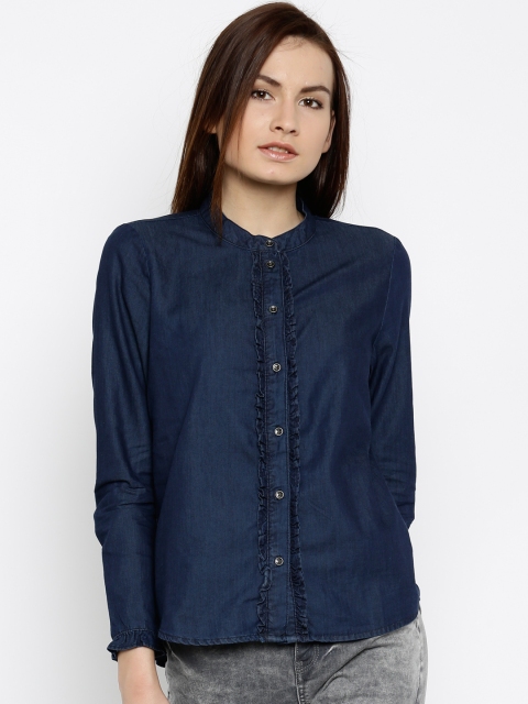

Vero Moda Women Blue Chambray Solid Casual Shirt