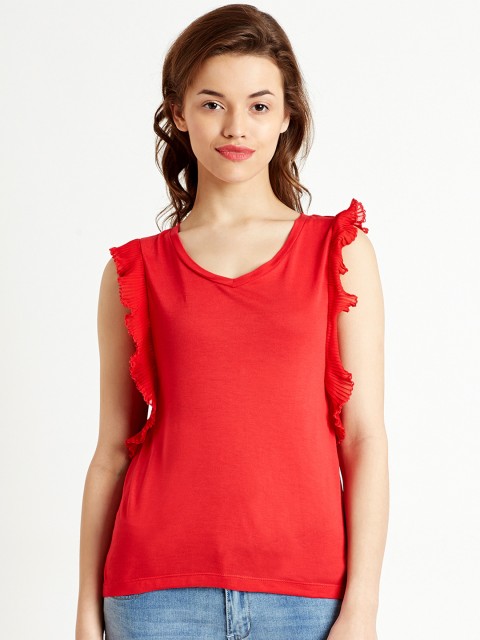 

COVER STORY Red Flutter Sleeve Regular Top