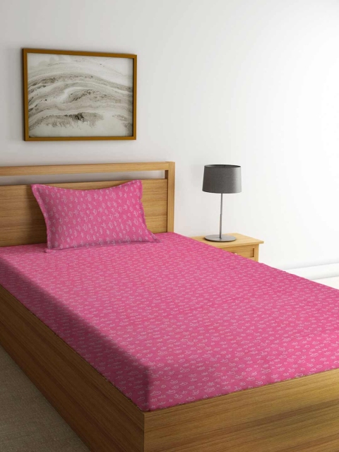 

KLOTTHE Pink & White Graphic 300 TC Single Bedsheet with 1 Pillow Covers