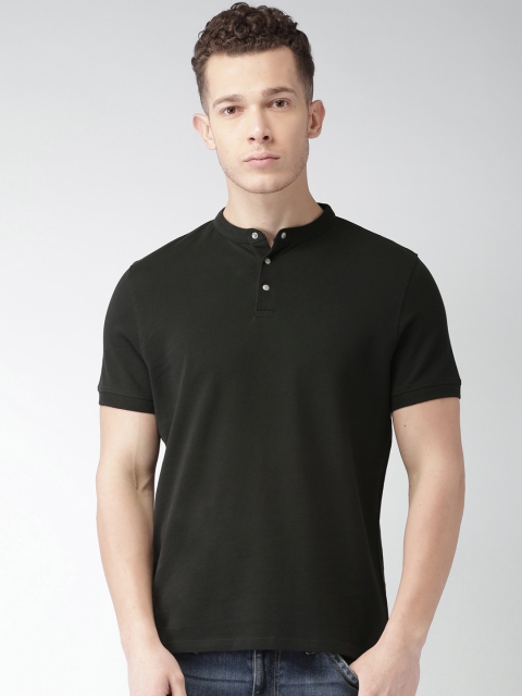 

SELECTED Men Black Solid T-shirt