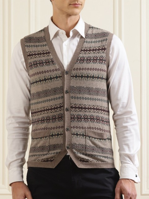 

HACKETT LONDON Men Brown & Green Sleeveless Printed Cardigan