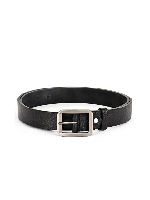

BuckleUp Men Black Leather Belt