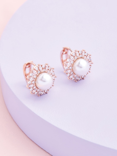 

Kushal's Fashion Jewellery White Floral Studs Earrings