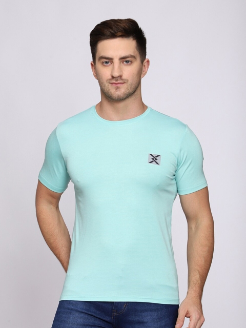 

CL SPORT Men Blue Applique T-shirt
