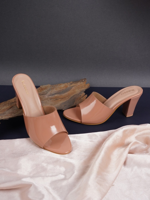

Rubeezz Peach-Coloured Party Block Mules