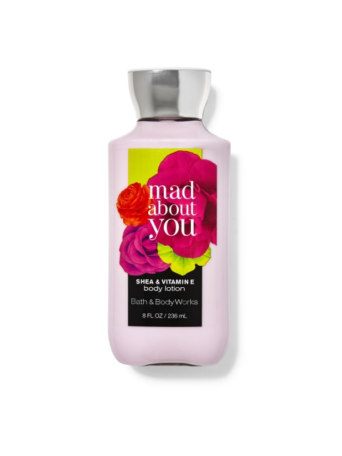 

Bath & Body Works Mad About You Body Lotion with Shea & Vitamin E 236 ml, Pink