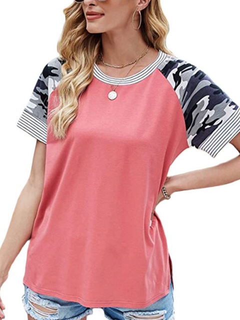 

La Aimee Women Red Camouflage Printed T-shirt