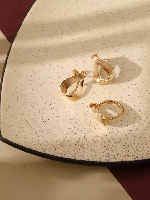 

shaze Rose Gold-Plated Cubic Zirconia Stone-Studded Jewellery Set