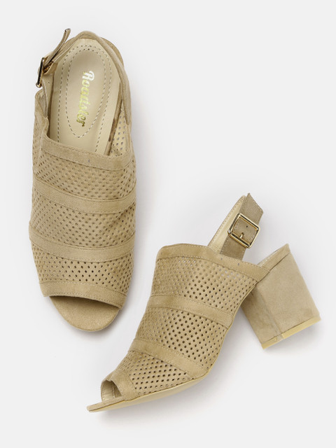 

Roadster Women Beige Perforated Mules