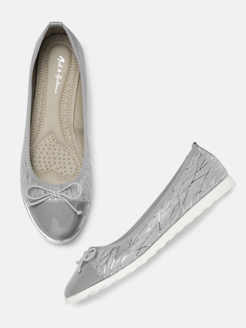 

Mast & Harbour Women Grey & Silver-Toned Printed Ballerinas