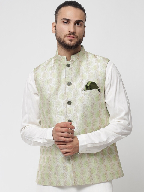

MAXENCE Men Orange Embroidered Pleated Pure Cotton Kurta with Salwar & With Dupatta
