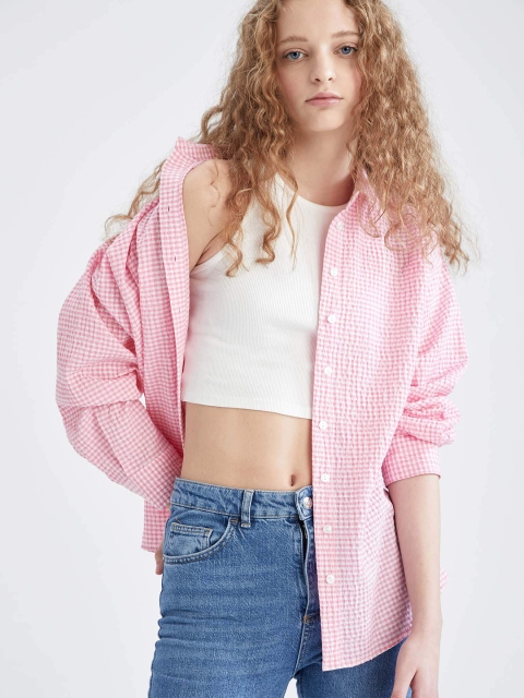 

DeFacto Women Pink & White Gingham Checks Checked Casual Shirt