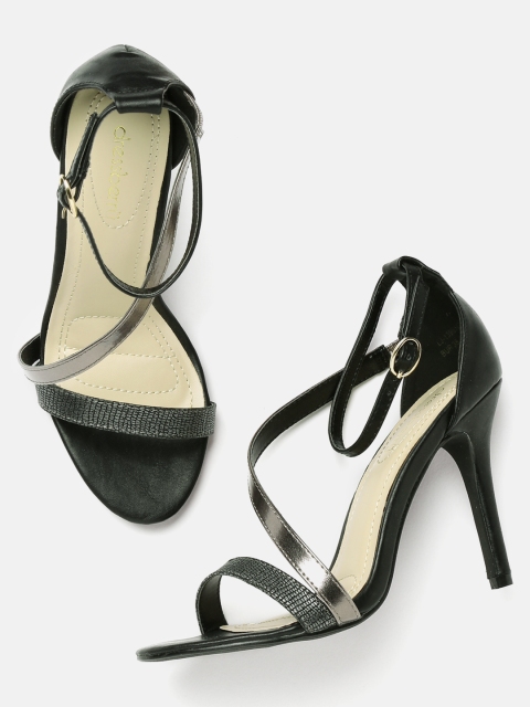 

DressBerry Women Gunmetal-Toned & Black Colourblocked Sandals, Metallic