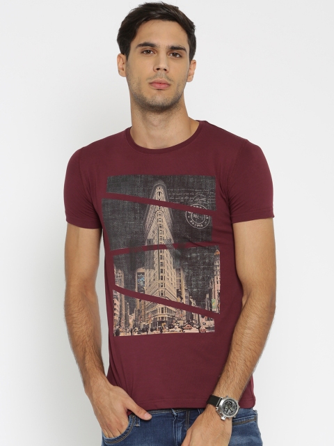 

Status Quo Men Maroon Printed Round Neck T-Shirt