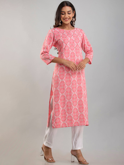 

Fusion Threads Women Peach-Coloured Floral Embroidered Thread Work Kurta