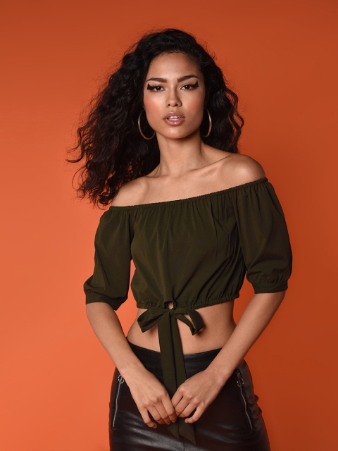 

CHIMPAAANZEE Green Off-Shoulder Bardot Crop Top