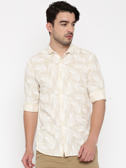 

Jack & Jones Men Beige Slim Fit Tropical Print Casual Shirt