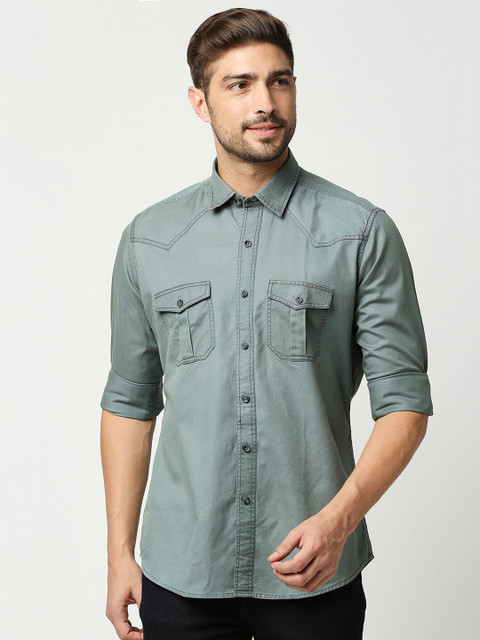 

EVOQ Men Green Standard Pure Cotton Casual Shirt
