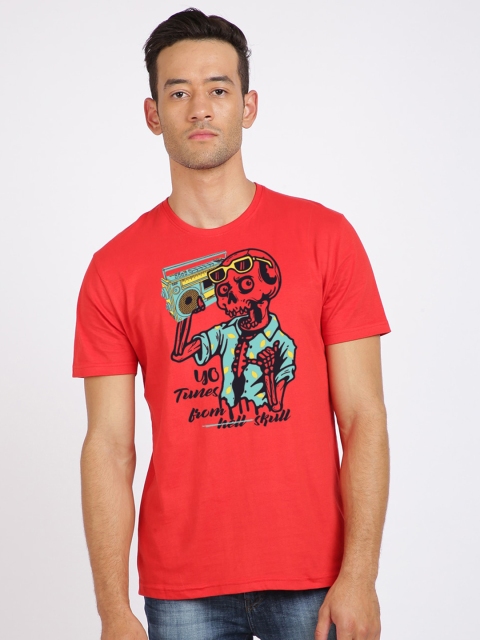 

BLACK RADIO Men Red Printed Slim Fit Cotton T-shirt