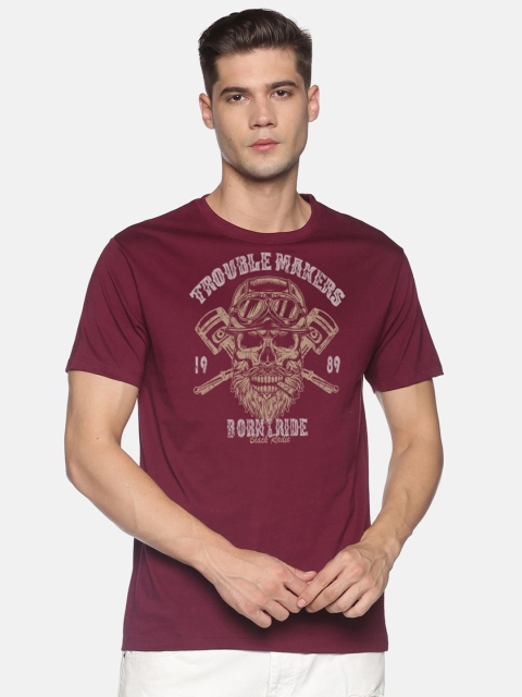 

BLACK RADIO Men Maroon Typography Printed Slim Fit T-shirt
