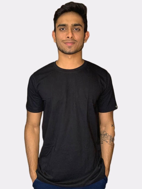 

wHAT'S DOwn Men Black Yoga T-shirt