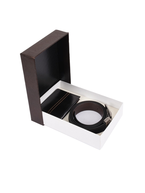

BuckleUp Men Black Accessory Gift Set