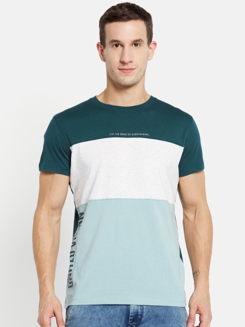 

Octave Men Green Colourblocked T-shirt