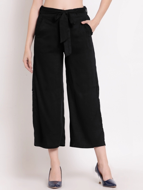 

PATRORNA Women Black Solid Relaxed Fit Cotton Capris
