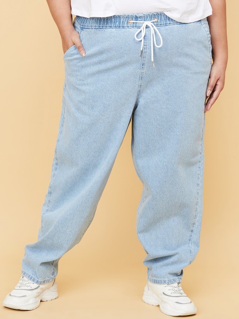 

max Women Plus Size Blue Mid-Rise Clean Look Jeans