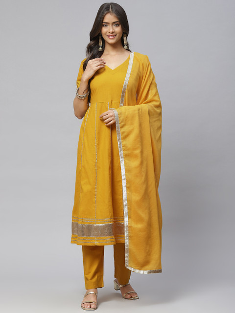 

aayusika Women Yellow Gotta Patti Pure Cotton Kurta with Trousers & Dupatta