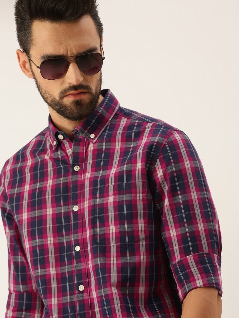 

IMYOUNG Men Pink & Navy Pure Cotton Blue Smart Slim Fit Checked Casual Shirt