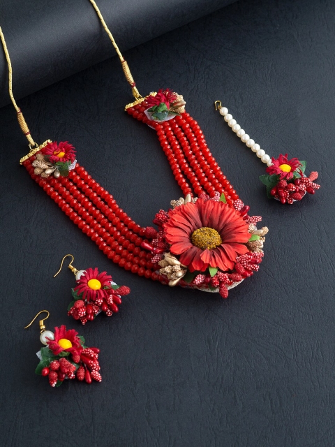 

Golden Peacock Red Floral Gota Patti Flower Jewellery Set